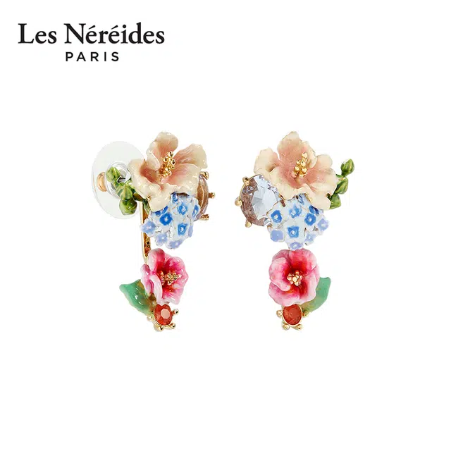 LES NEREIDES