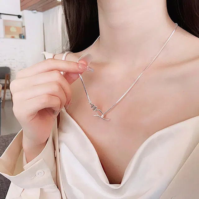 S925