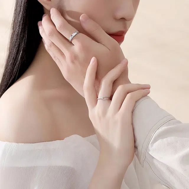 S925