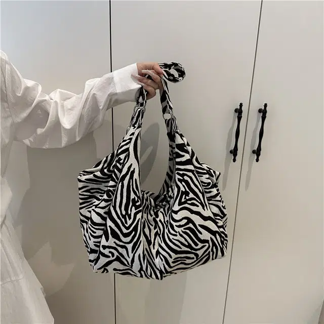 S.REPHEN Tote