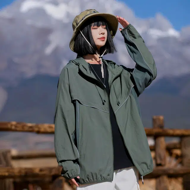 黑恐龙 时尚潮牌透气连帽轻薄休闲舒适透气柔软防晒服 男女同款