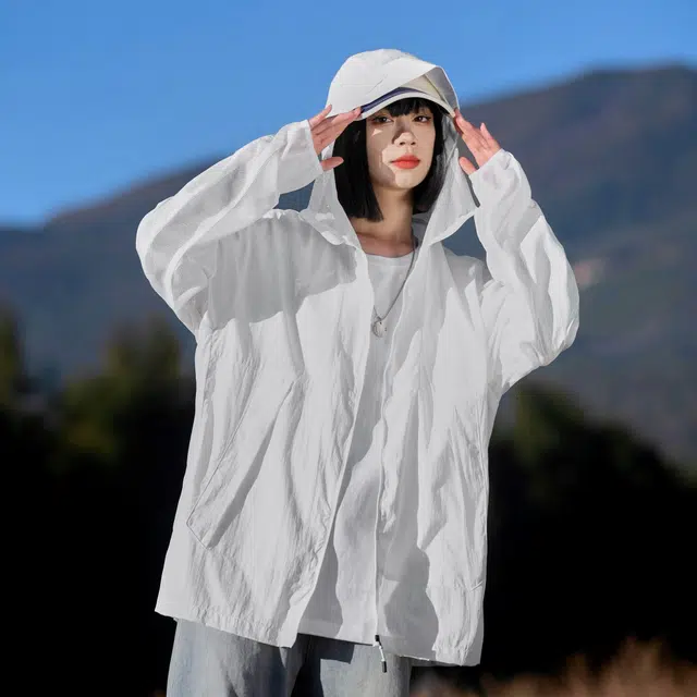 黑恐龙 夏季潮牌个性简约连帽皮肤衣休闲百搭宽松透气柔软轻薄亲肤户外出行运动防晒服 男女同款