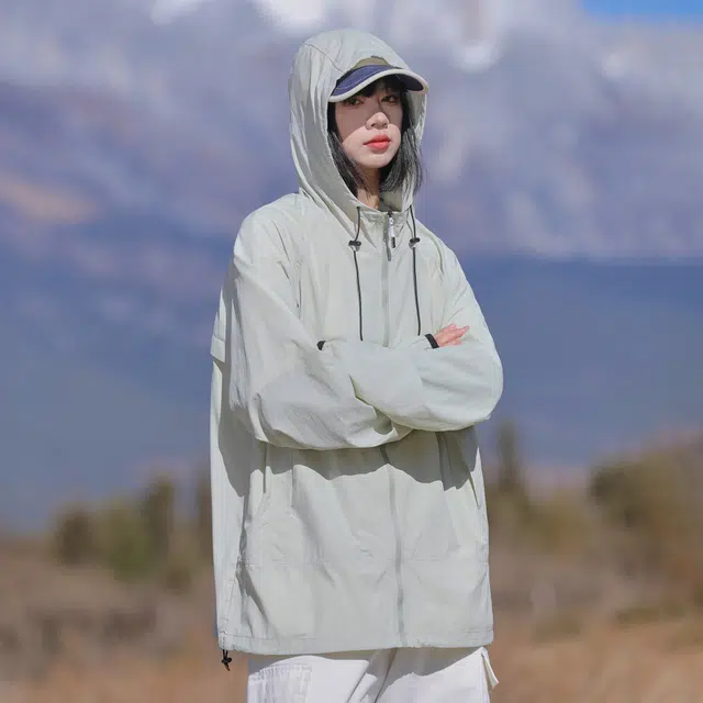 黑恐龙 潮牌轻薄透气户外出行休闲宽松百搭连帽纯色简约透气时尚防晒服 男女同款