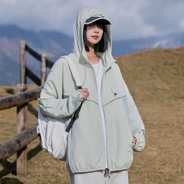 黑恐龙 时尚潮牌透气连帽轻薄休闲舒适透气柔软防晒服 男女同款