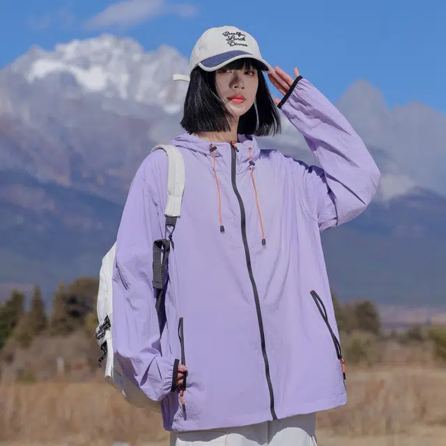 黑恐龙 潮牌百搭轻薄简约出行户外运动休闲舒适时尚透气连帽防晒服 男女同款