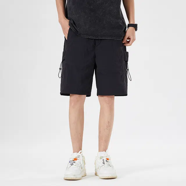 黑恐龙 美式潮流高街基础款纯色抽绳中腰宽松口袋透气山系户外直筒休闲五分工装短裤 男女同款
