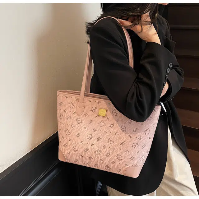 FCTOSSR PU Tote