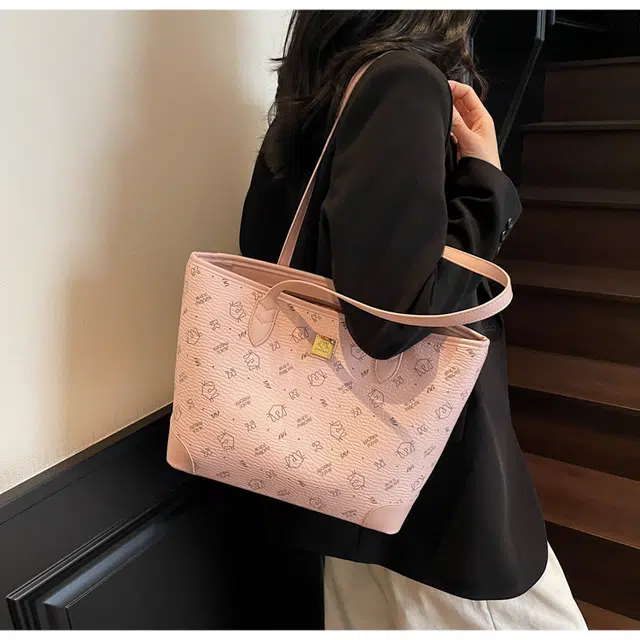 FCTOSSR PU Tote