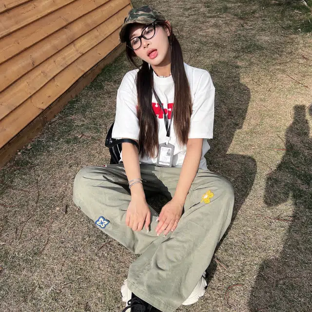 PAINT STAIN T