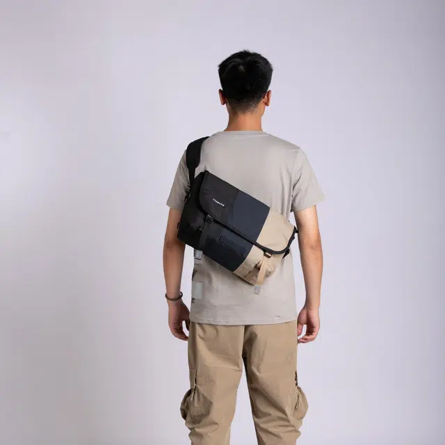 Timbuk2
