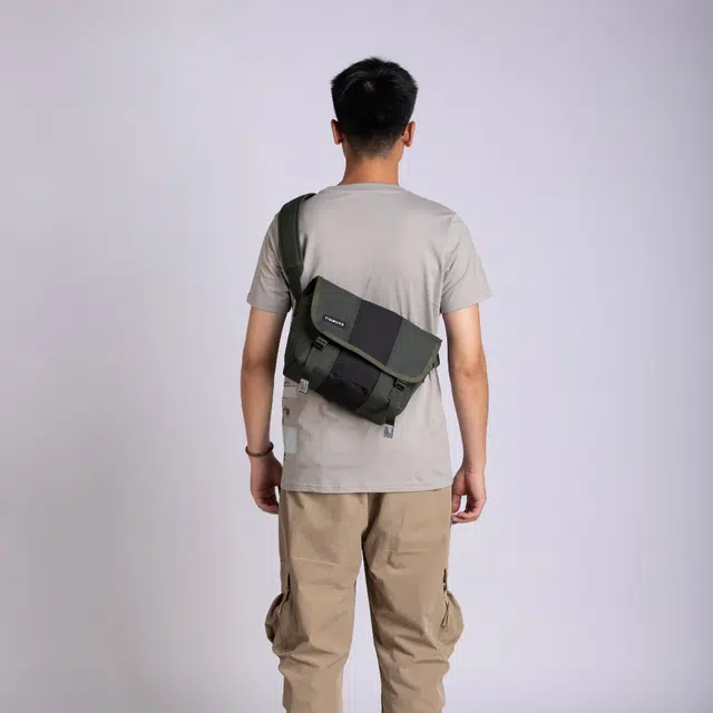 Timbuk2