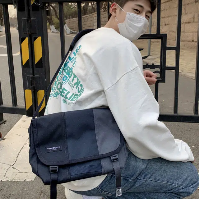 Timbuk2