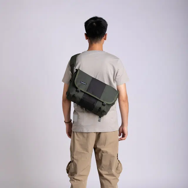 Timbuk2