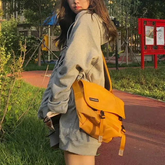 Timbuk2