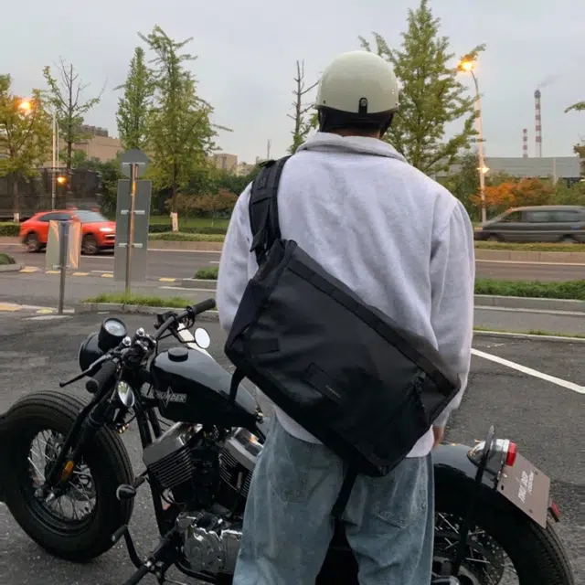 Timbuk2