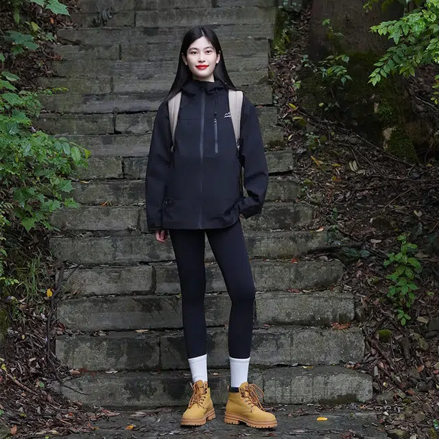 鸿星尔克 大容量书包初高中大学生上课轻便运动通勤纯色百搭高颜值 纺织织物 双肩包 常规 男女同款情侣款 沙丘色