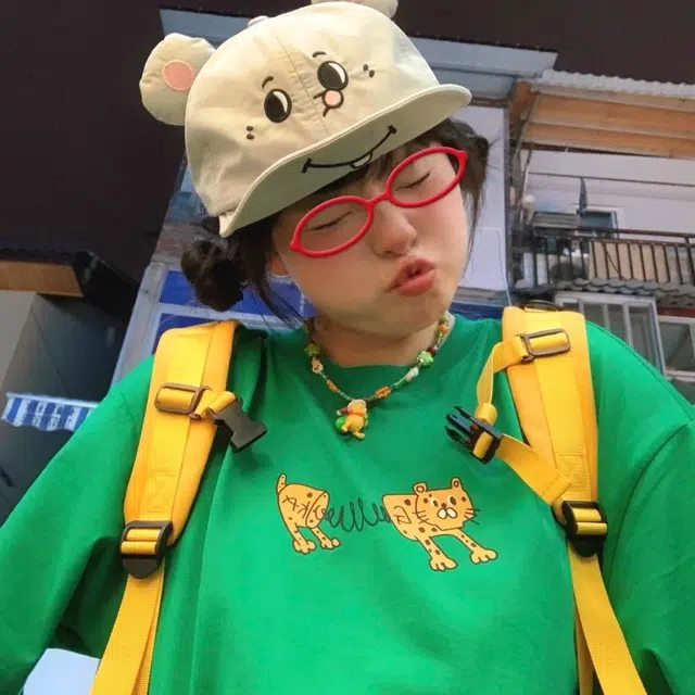 佩洛依 可爱显脸小超萌灰耗子耳朵翻檐轻薄透气遮阳 聚酯纤维 防晒帽 男女同款情侣款