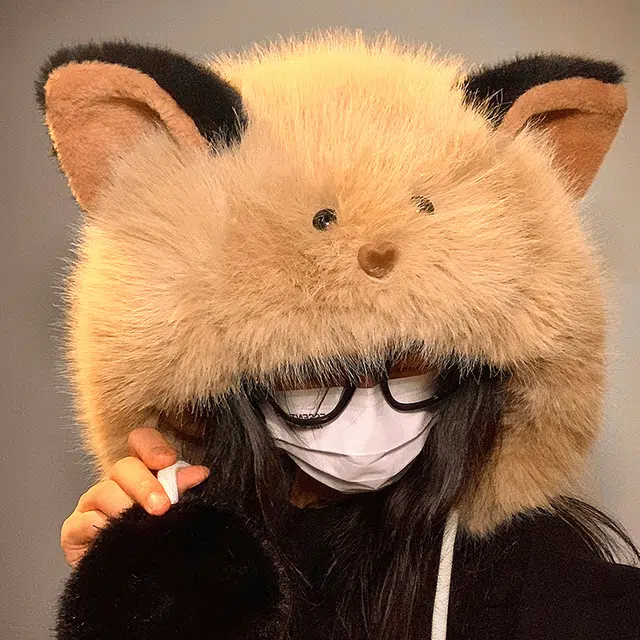 佩洛依 可爱腮红猫咪毛绒帽减龄百搭 骑行防寒保暖护耳帽大头围显脸小 涤纶 斗篷帽 男女同款情侣款