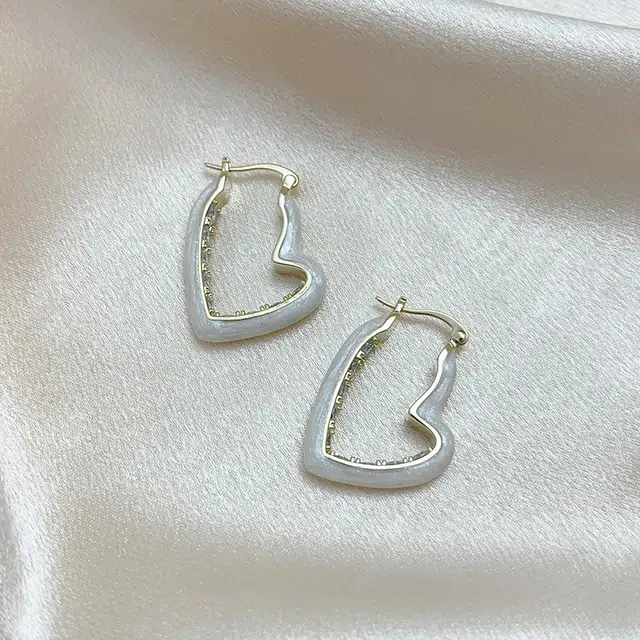 双生恋 爱心滴釉小众设计感百搭时尚精致日常通勤约会耳饰轻奢高级感 铜 耳环 女款