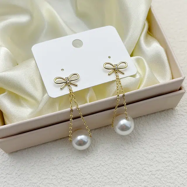 双生恋 蝴蝶结珠小众设计感百搭时尚精致日常通勤约会轻奢高级感 铜 耳环 女款