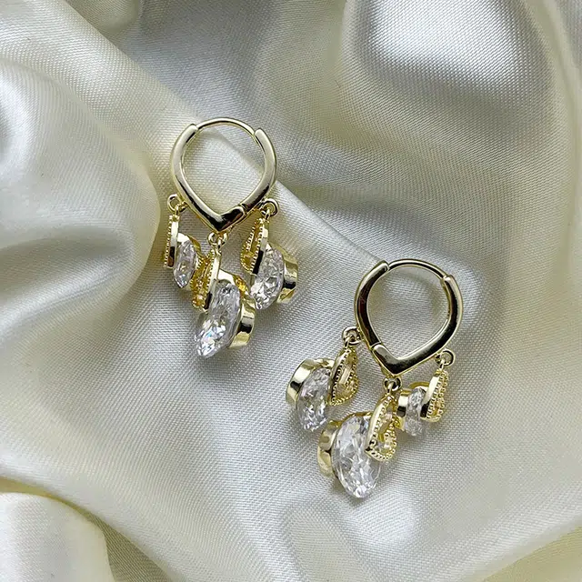 双生恋 爱心小众设计感百搭时尚精致日常通勤约会轻奢高级感 铜 耳环 女款