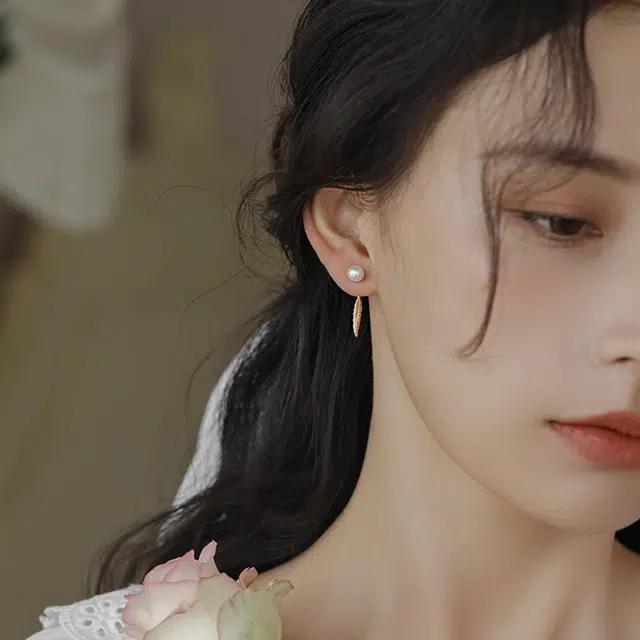 品彩 一款两戴长款流苏 羽毛叶子 年轻减龄精致 轻奢气质高级感 淡水珍珠 耳钉 女款