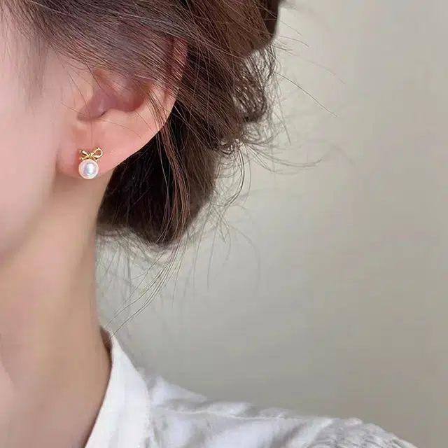 品彩 珠事顺利 圆珠蝴蝶结 淡水珍珠 耳钉 女款