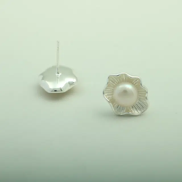 品彩 荷叶圆珠耳饰 简约设计高级感 年轻气质 淡水珍珠 耳环 女款