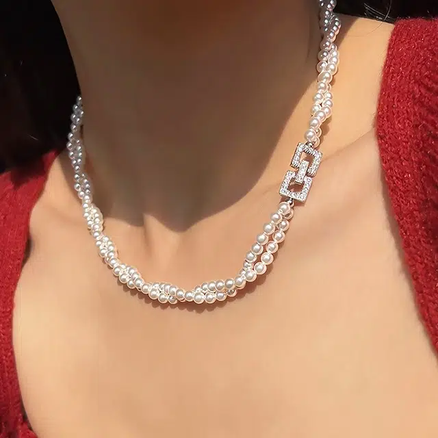 S925