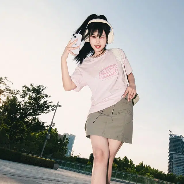 Skechers T