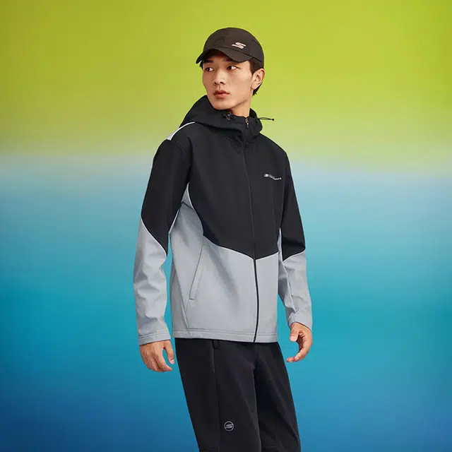 Skechers