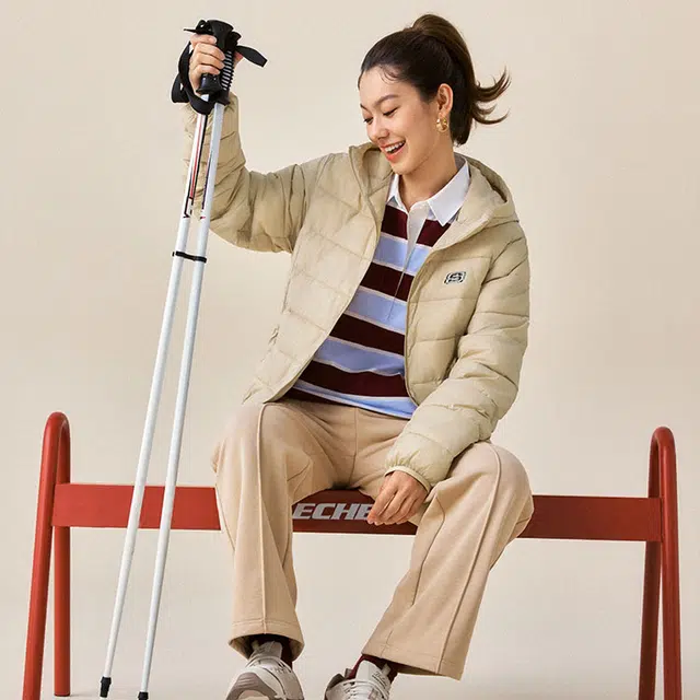 Skechers