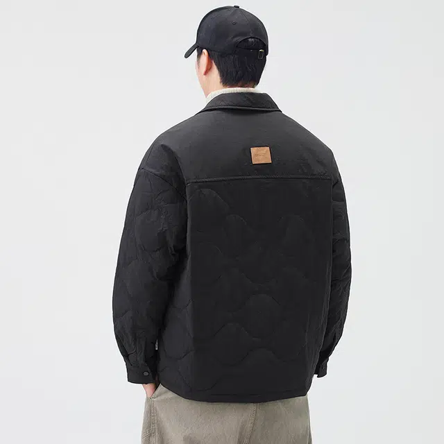 希越 秋冬季翻领宽松版时尚休闲保暖型 羽绒服 男款