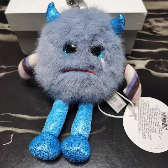 YRCW 12cm