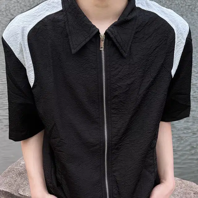 极限涡轮 复古黑白拼色垫肩高级感小众设计尼龙褶皱短袖衬衫 男女同款