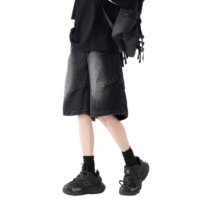 极限涡轮 美式设计感褶皱阔腿高街水洗做旧直筒中裤潮五分裤子牛仔短裤 男女同款