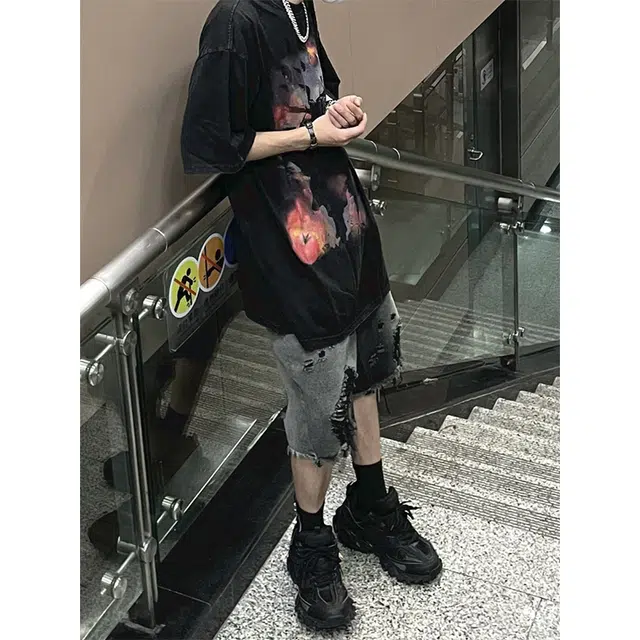 极限涡轮 美式复古小众高街西海岸宽松痞帅潮五分牛仔短裤 男女同款 黑色