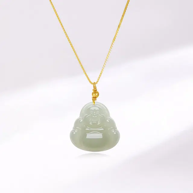 925