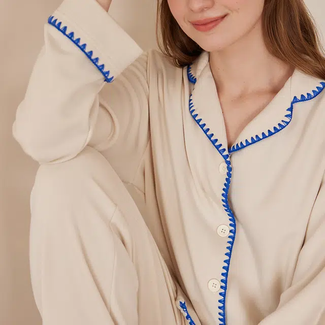 弗利少女 贝壳绣翻领保暖睡衣秋冬棉质长袖家居服套装 家居套装 女款
