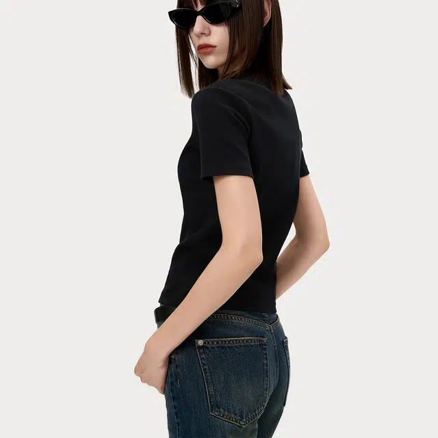LINCchic T