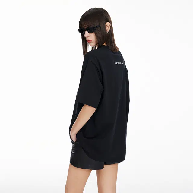 LINCchic T