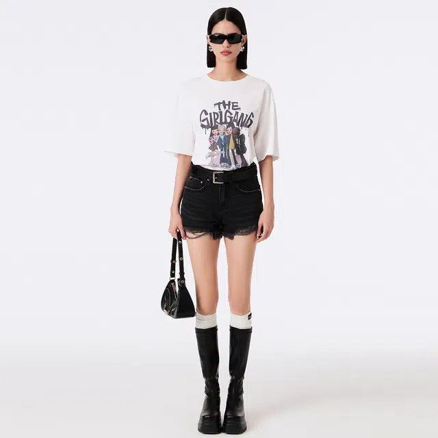LINCchic T