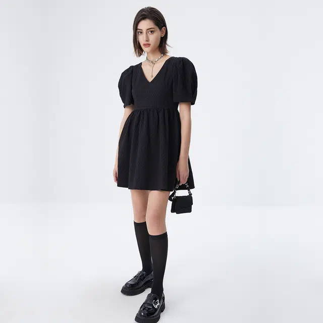 LINCchic v
