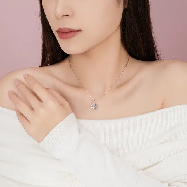 S925