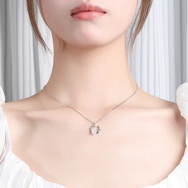 S925