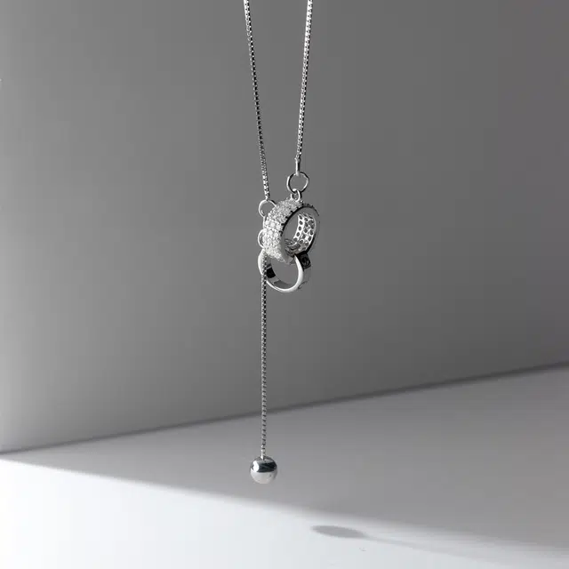 S925