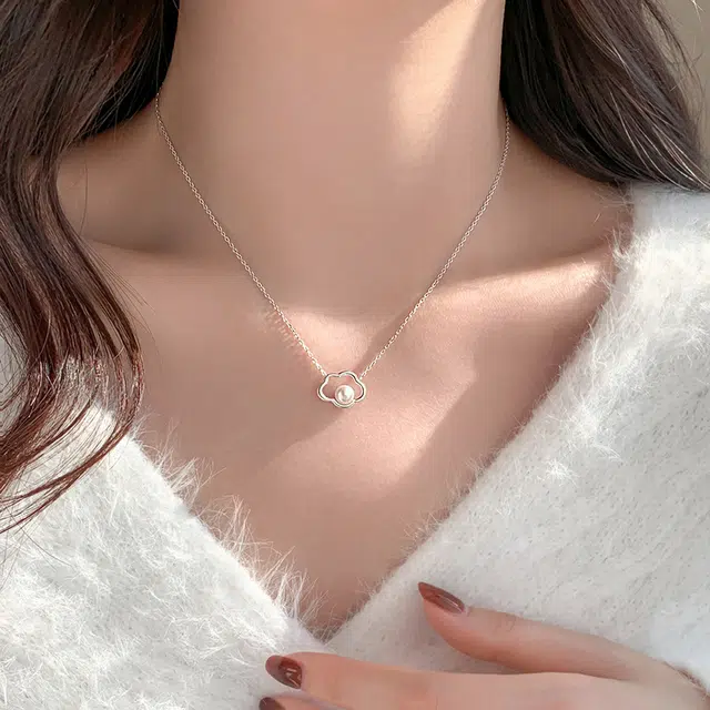 S925
