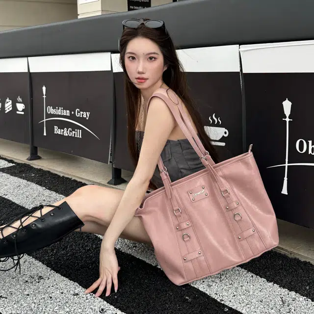 CULTIVATOR PU Tote