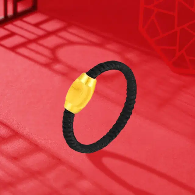 999