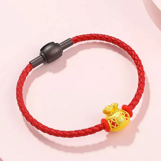 999